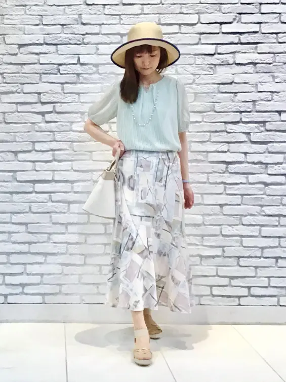  スタッフ コーディネート画像