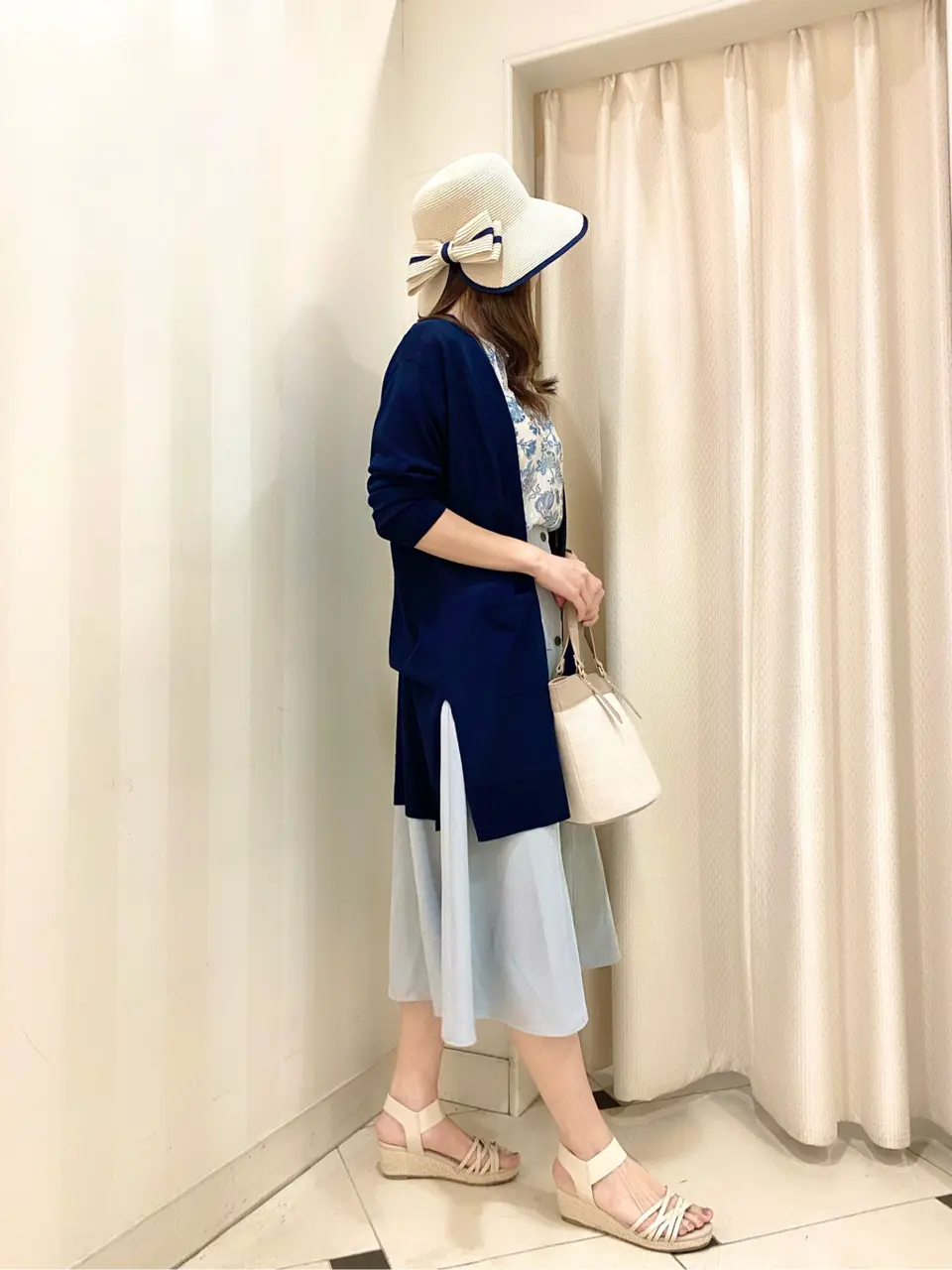 ANY SIS 金井 コーディネート画像