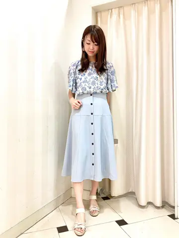 ANY SIS 金井 コーディネート画像