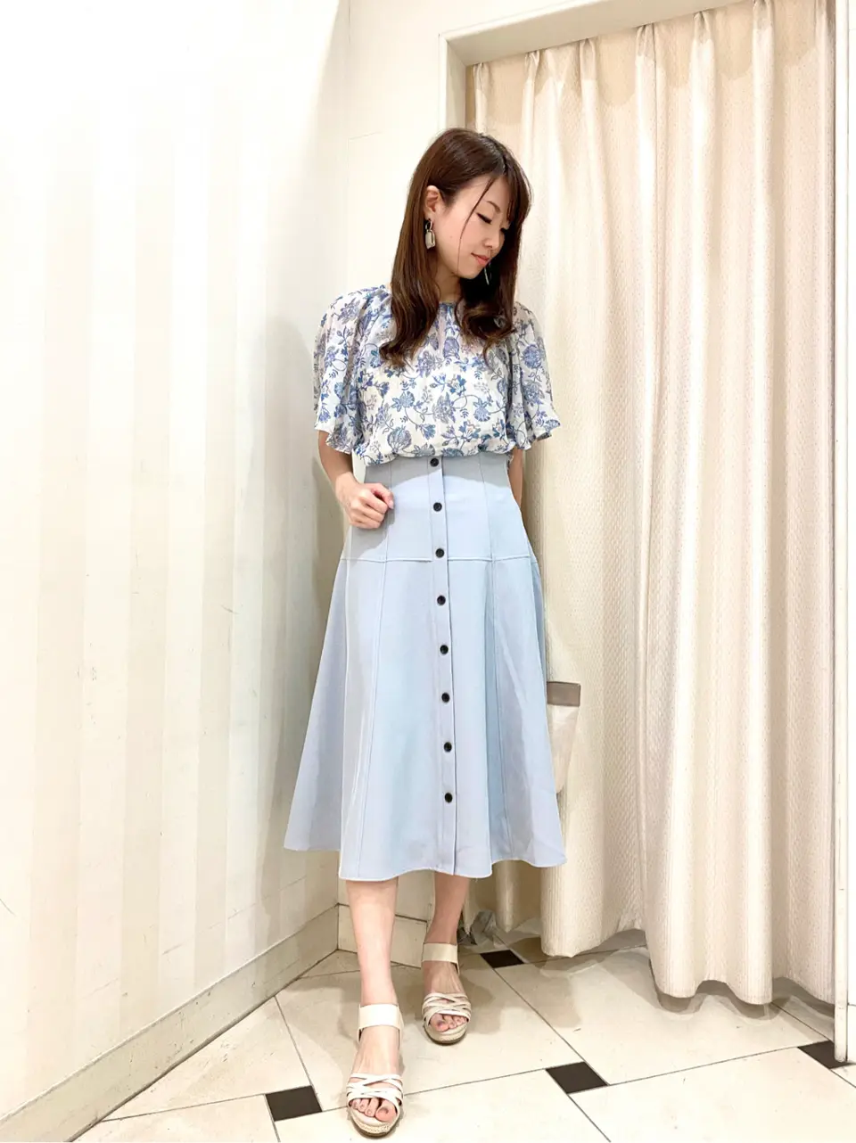 ANY SIS 金井 コーディネート画像