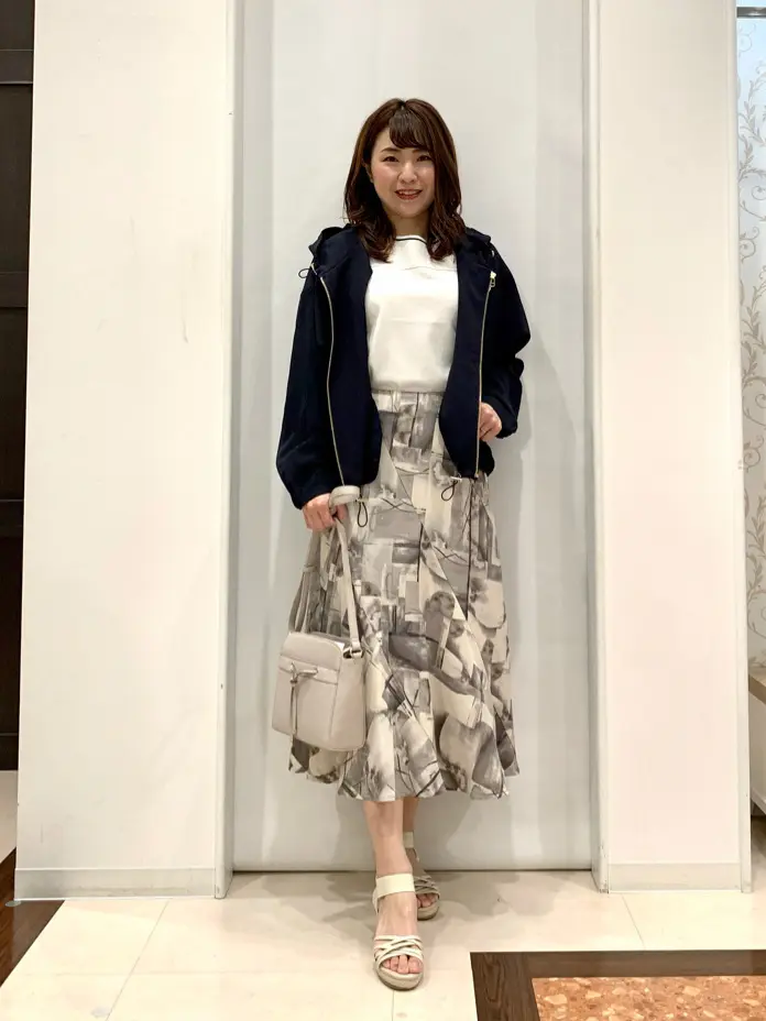 ANY SIS 横田 コーディネート画像