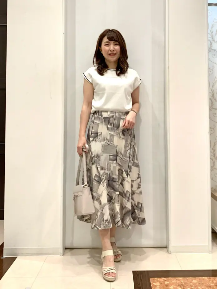 ANY SIS 横田 コーディネート画像