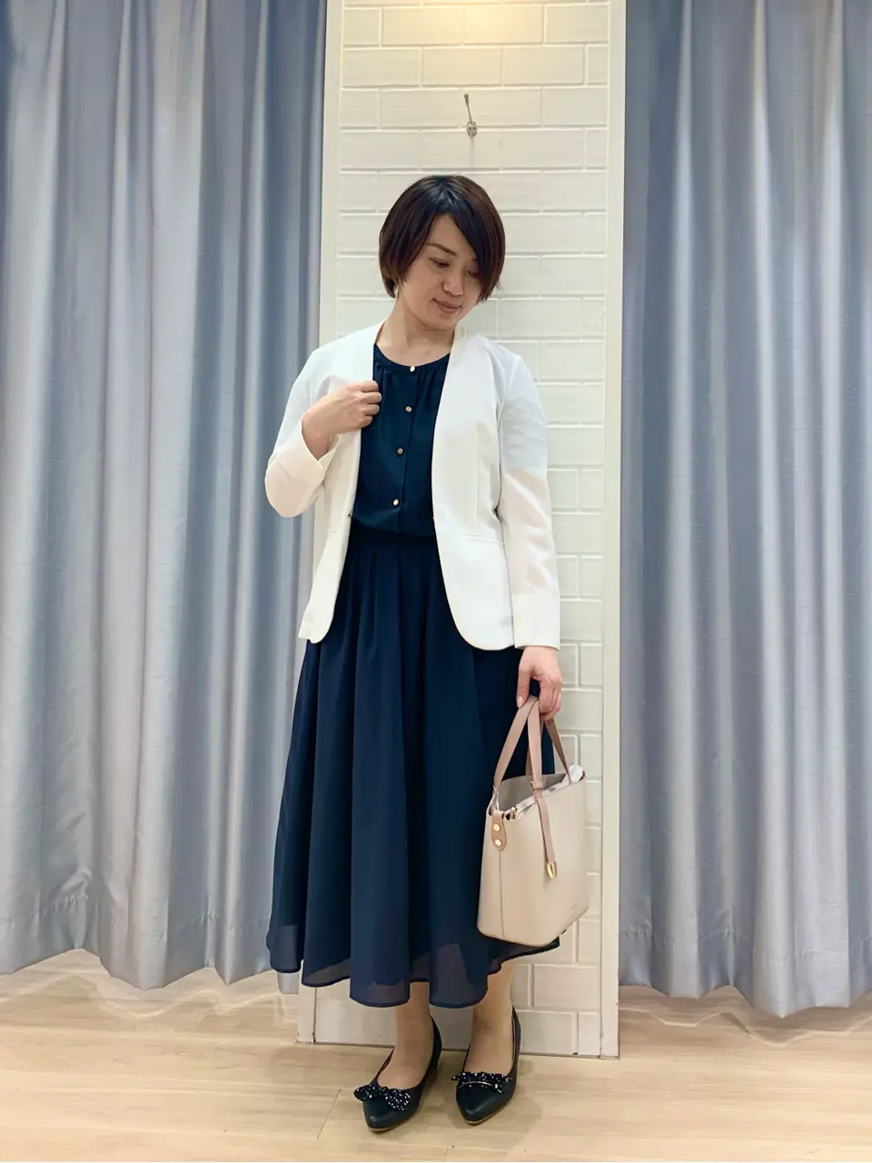 ANY SIS 丸岡 コーディネート画像