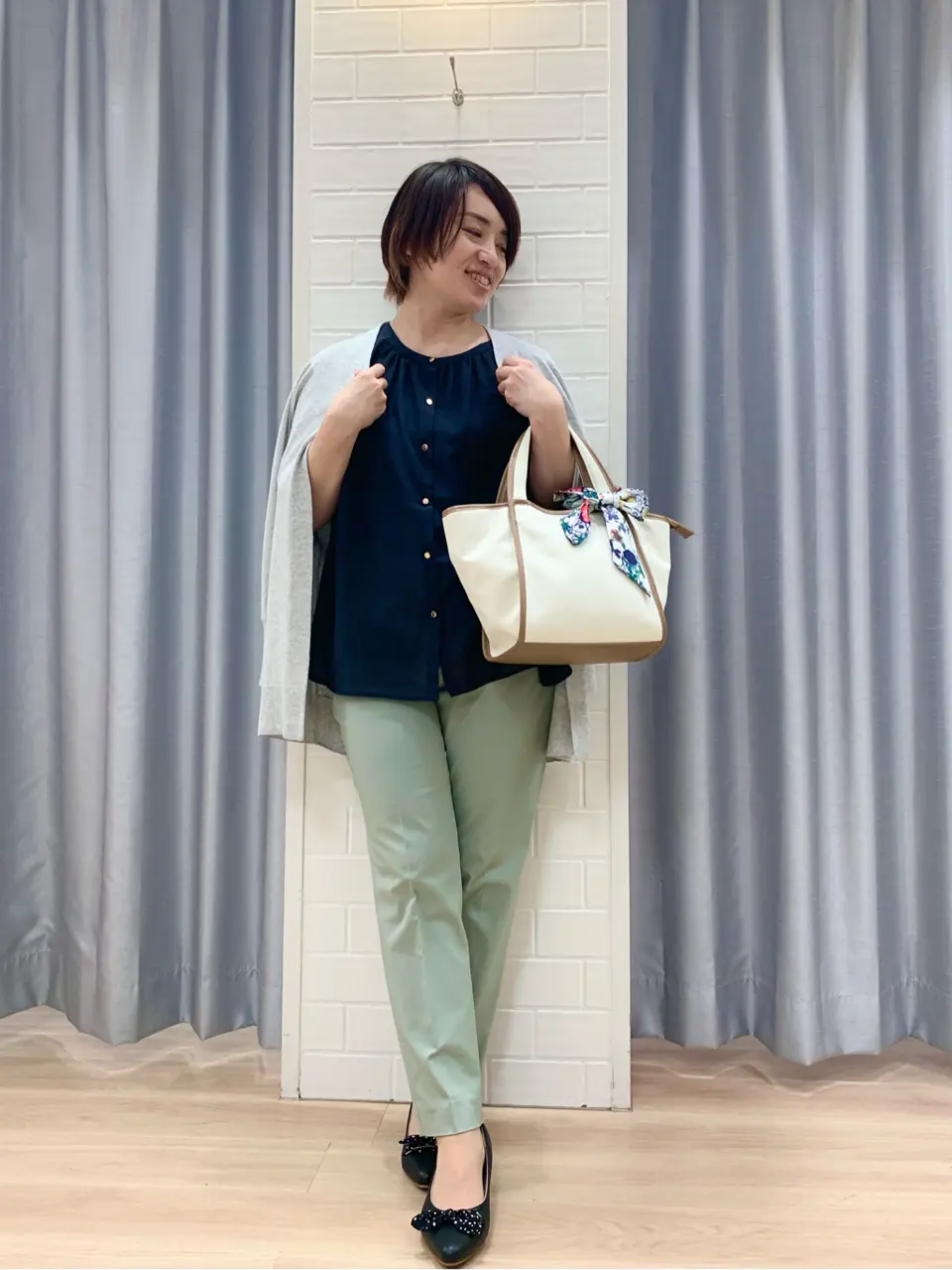 ANY SIS 丸岡 コーディネート画像