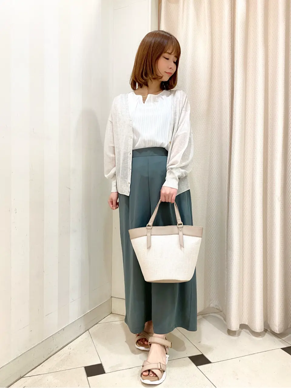 ANY SIS 横尾 コーディネート画像