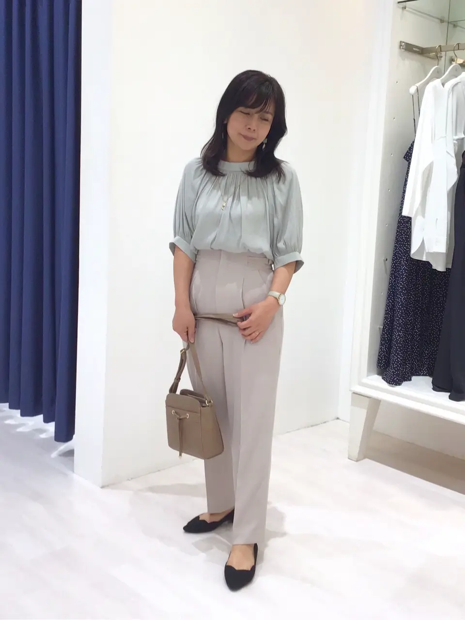 ANY SIS スタッフ コーディネート画像