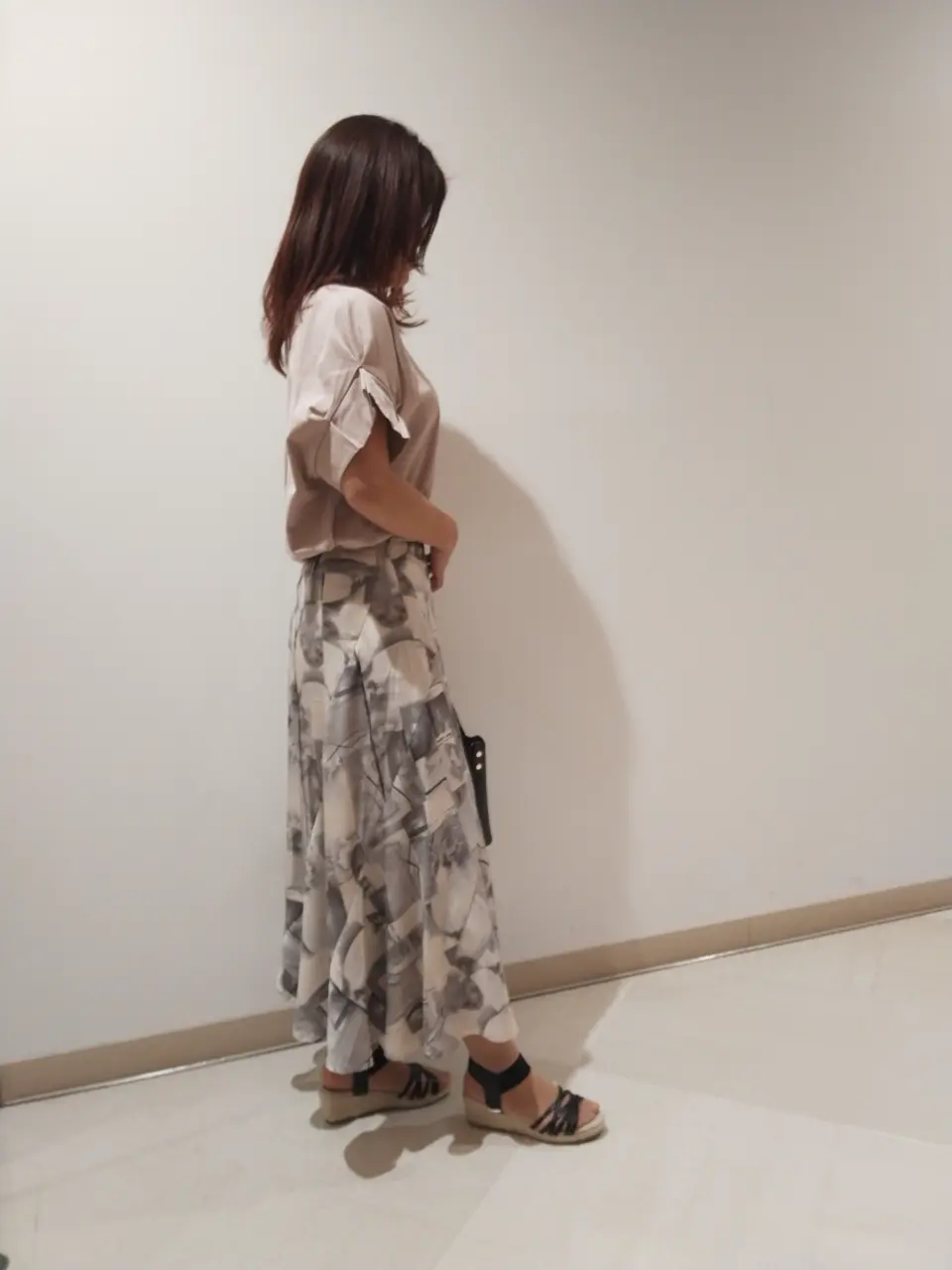 ANY SIS 権田 コーディネート画像