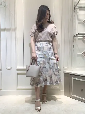 ANY SIS mami コーディネート画像