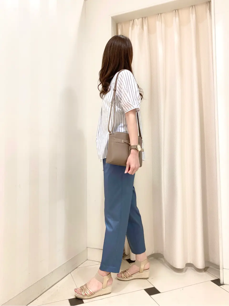 ANY SIS 金井 コーディネート画像