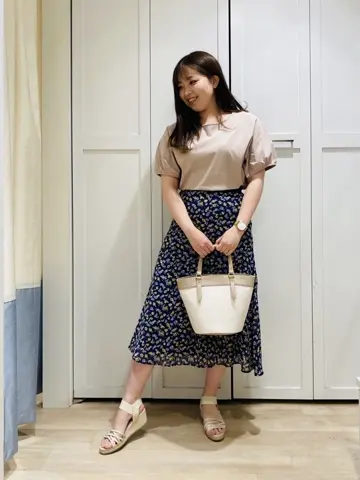 ANY SIS 藤田 コーディネート画像