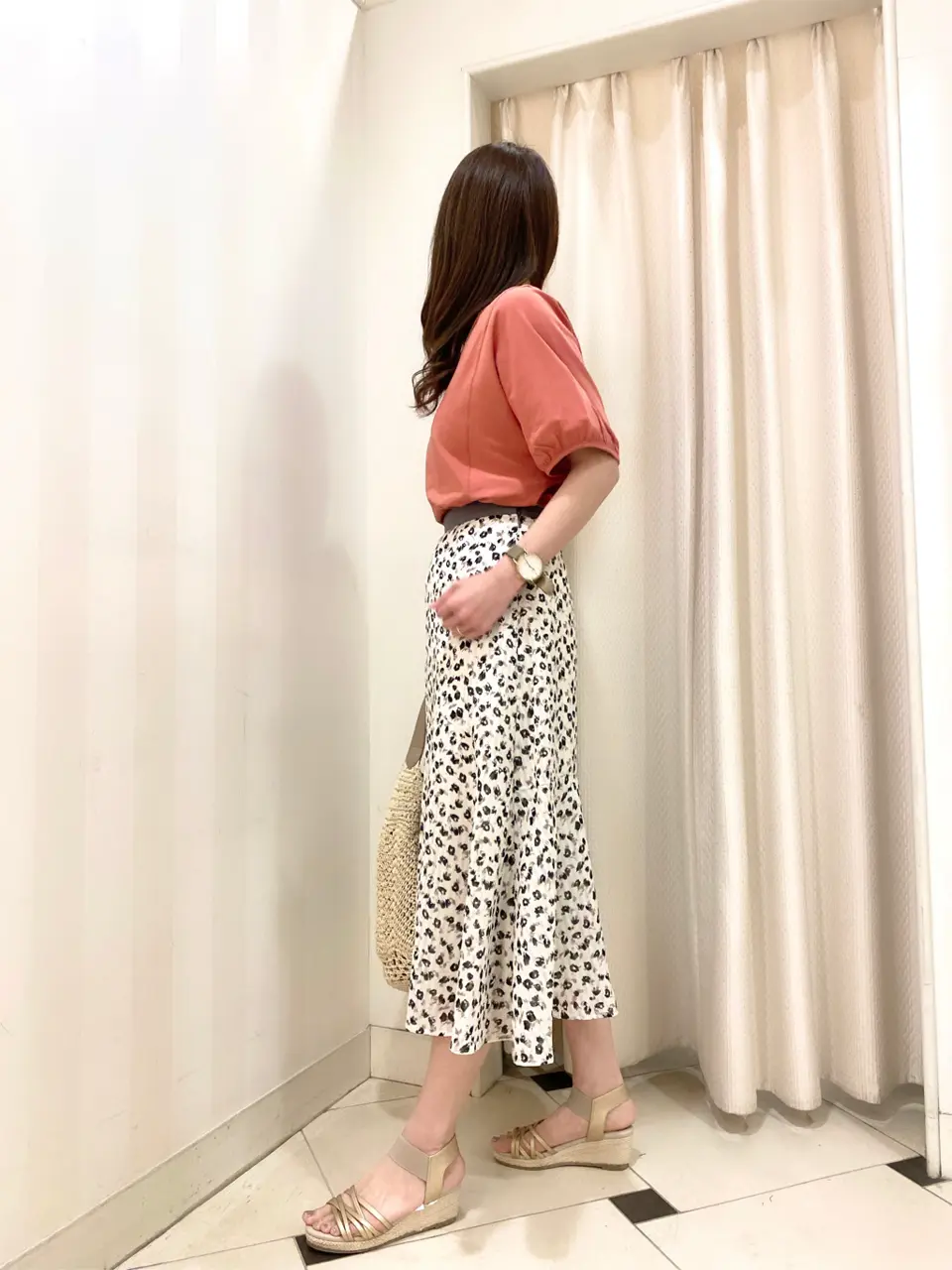 ANY SIS 金井 コーディネート画像