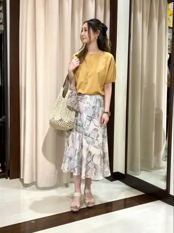 ANY SIS STAFF コーディネート画像