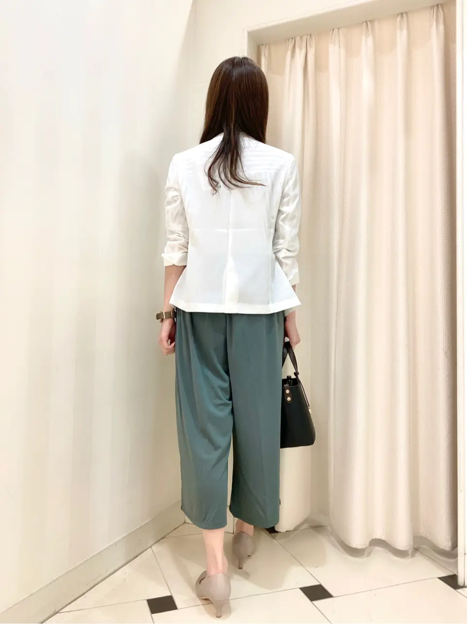 ANY SIS 金井 コーディネート画像