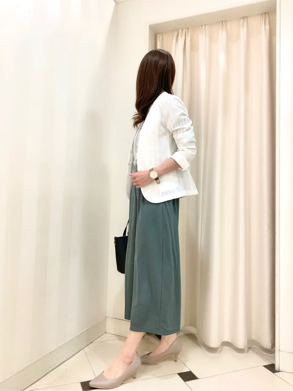 ANY SIS 金井 コーディネート画像