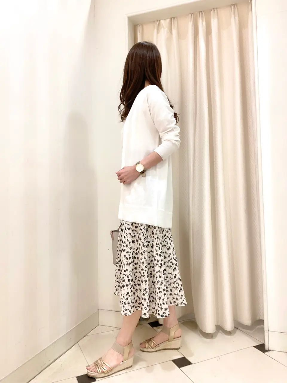 ANY SIS 金井 コーディネート画像