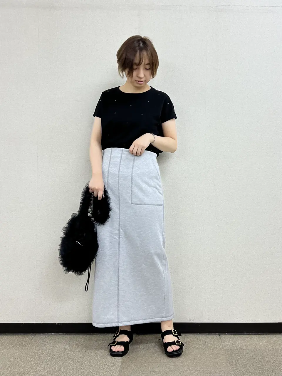 ANY SIS 村上 コーディネート画像