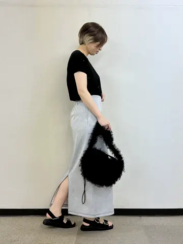 ANY SIS 村上 コーディネート画像