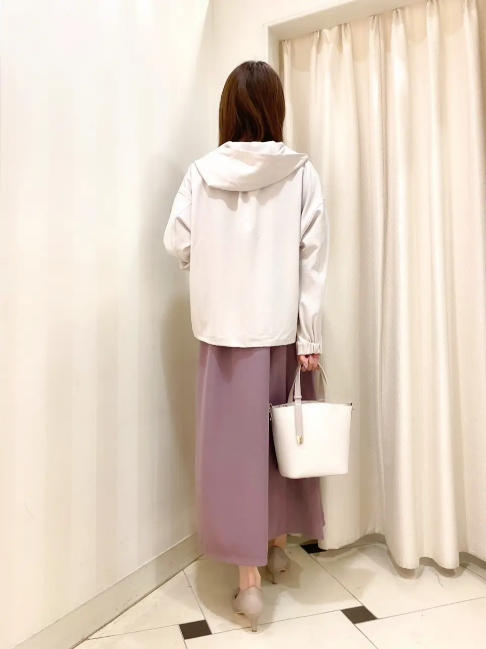 ANY SIS 金井 コーディネート画像