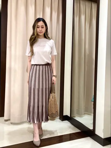 ANY SIS STAFF コーディネート画像