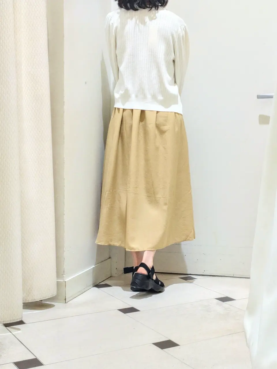 ANY SIS 武市 コーディネート画像