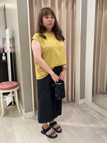 ANY SIS 新井 コーディネート画像