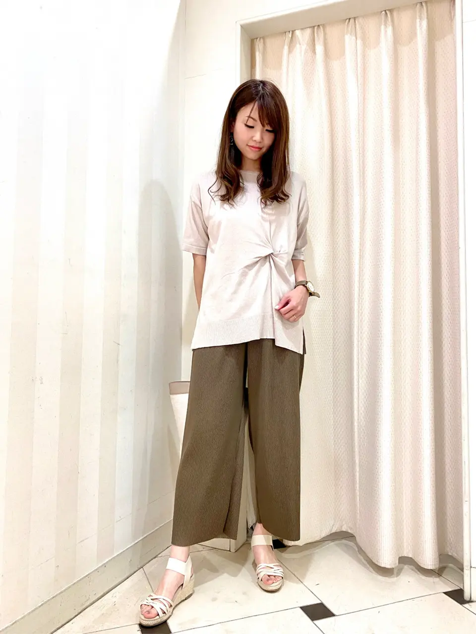  金井 コーディネート画像