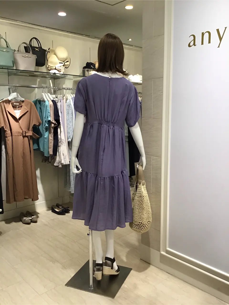 ANY SIS 島崎 コーディネート画像