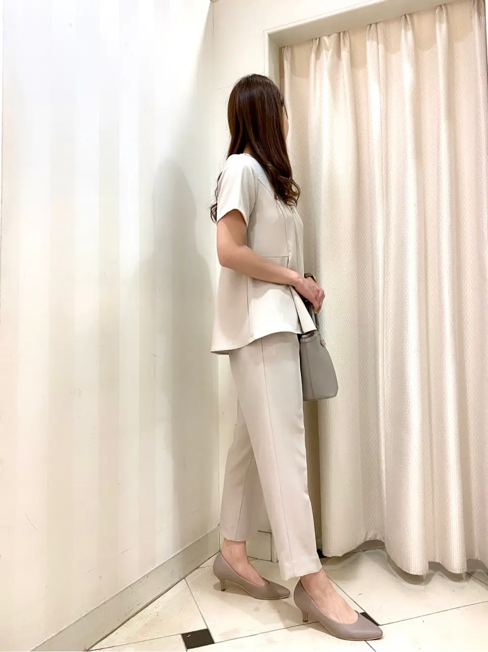 ANY SIS 金井 コーディネート画像