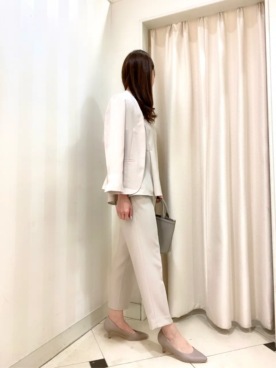 ANY SIS 金井 コーディネート画像