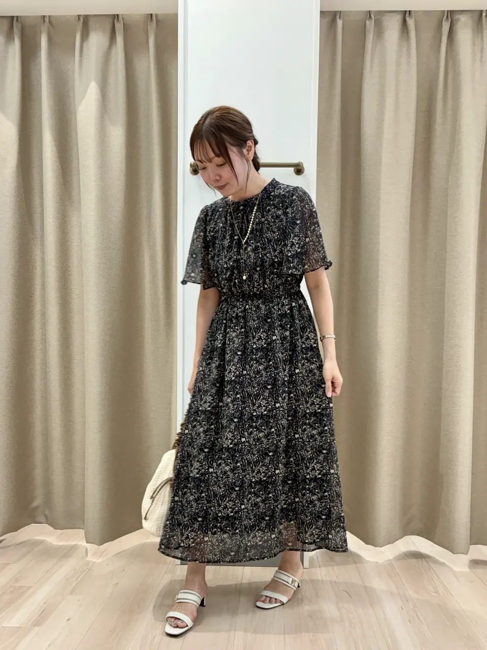 ANY SIS 笠羽 コーディネート画像