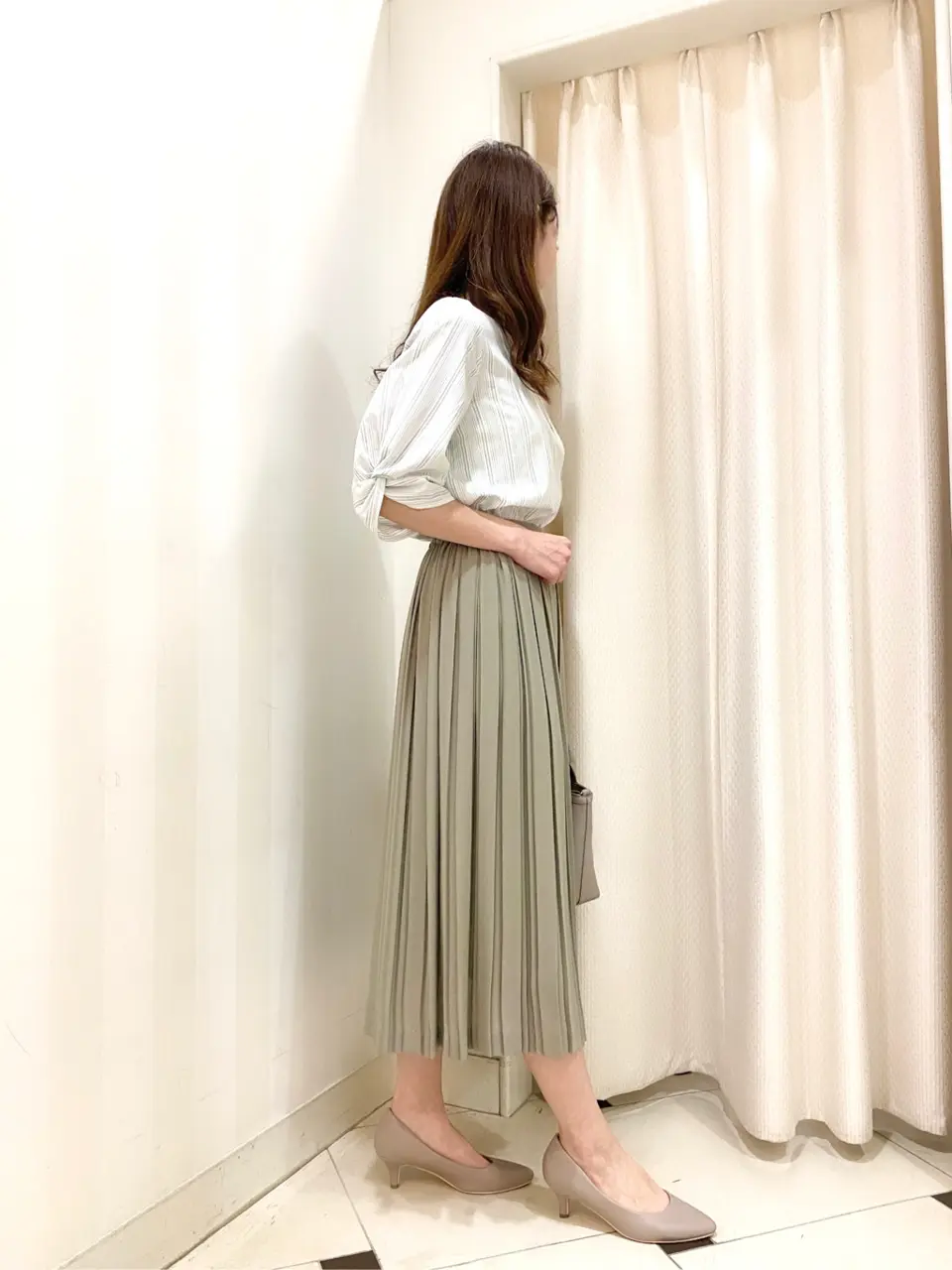 ANY SIS 金井 コーディネート画像