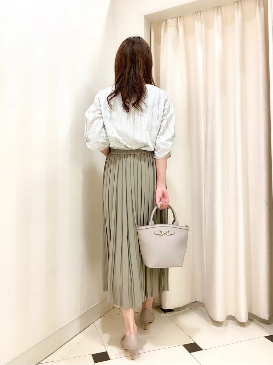 ANY SIS 金井 コーディネート画像