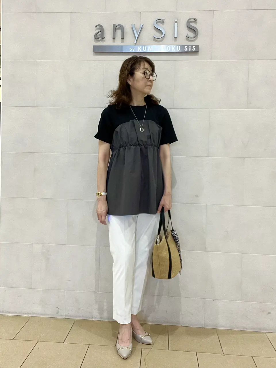 ANY SIS スタッフ コーディネート画像