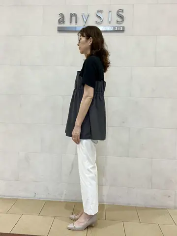 ANY SIS スタッフ コーディネート画像