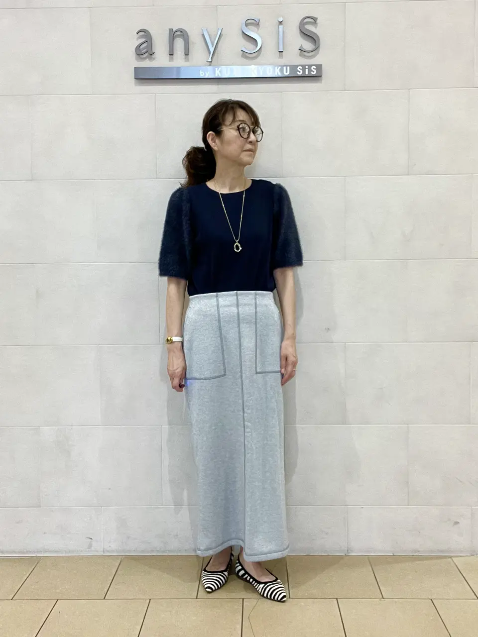 ANY SIS スタッフ コーディネート画像