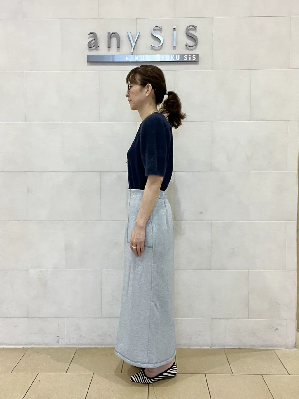 ANY SIS スタッフ コーディネート画像