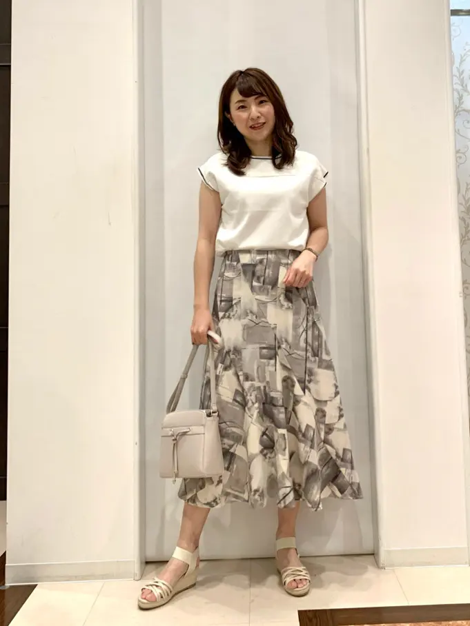 ANY SIS 横田 コーディネート画像