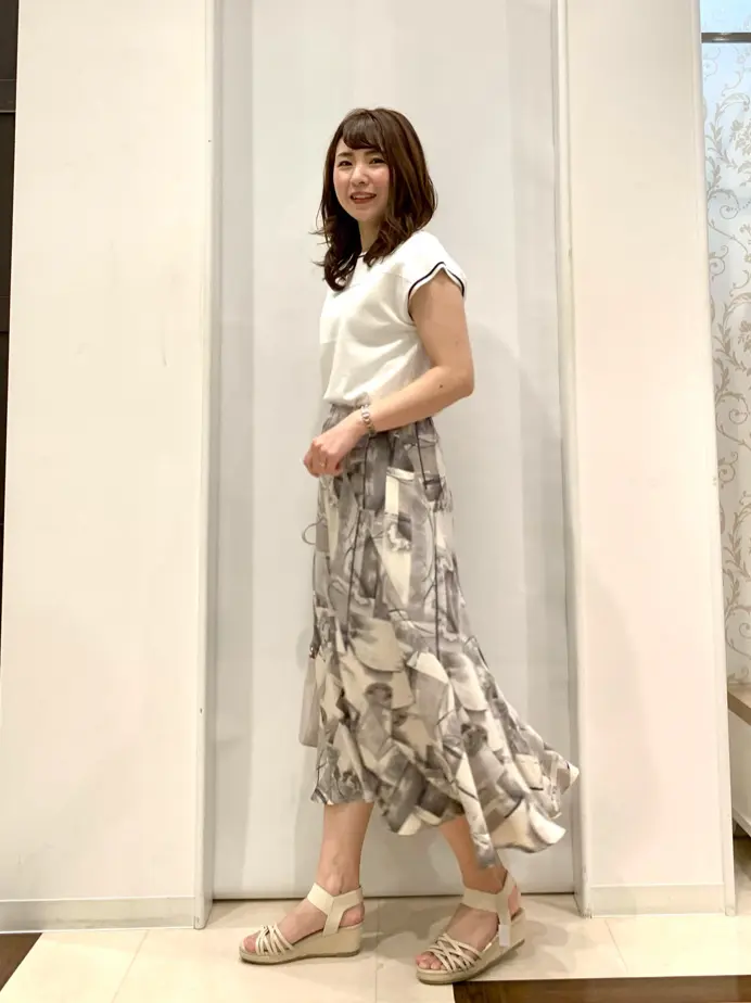 ANY SIS 横田 コーディネート画像