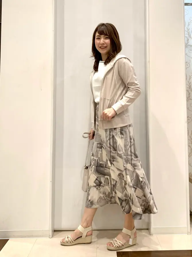 ANY SIS 横田 コーディネート画像