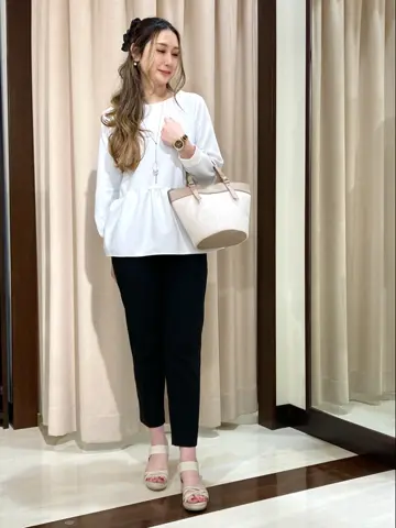 ANY SIS STAFF コーディネート画像