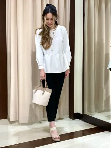 ANY SIS STAFF コーディネート画像