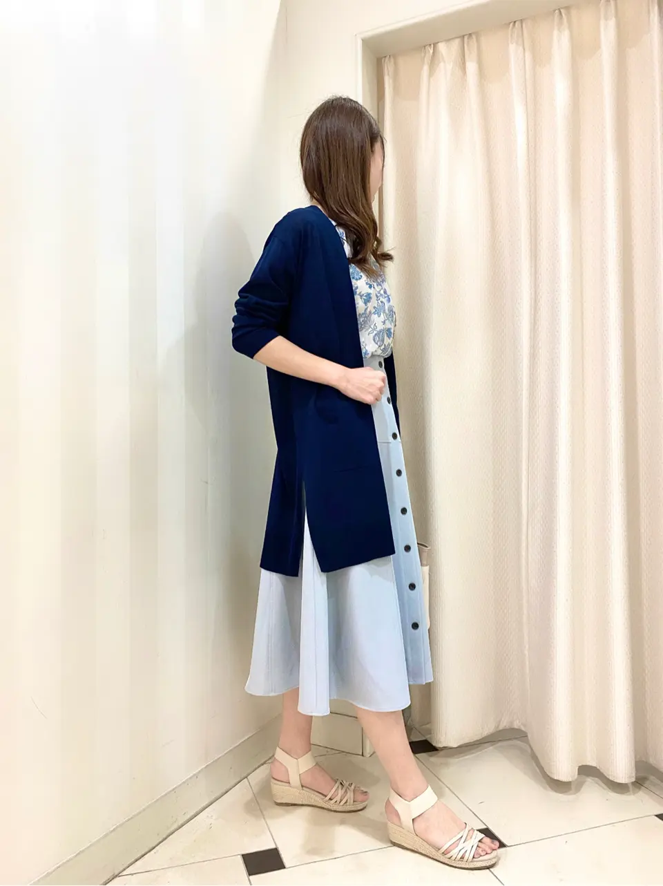 ANY SIS 金井 コーディネート画像