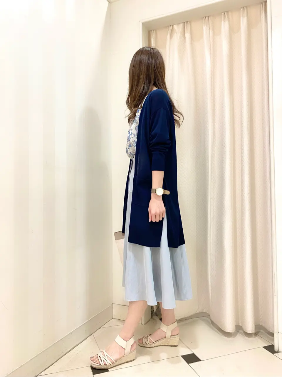 ANY SIS 金井 コーディネート画像