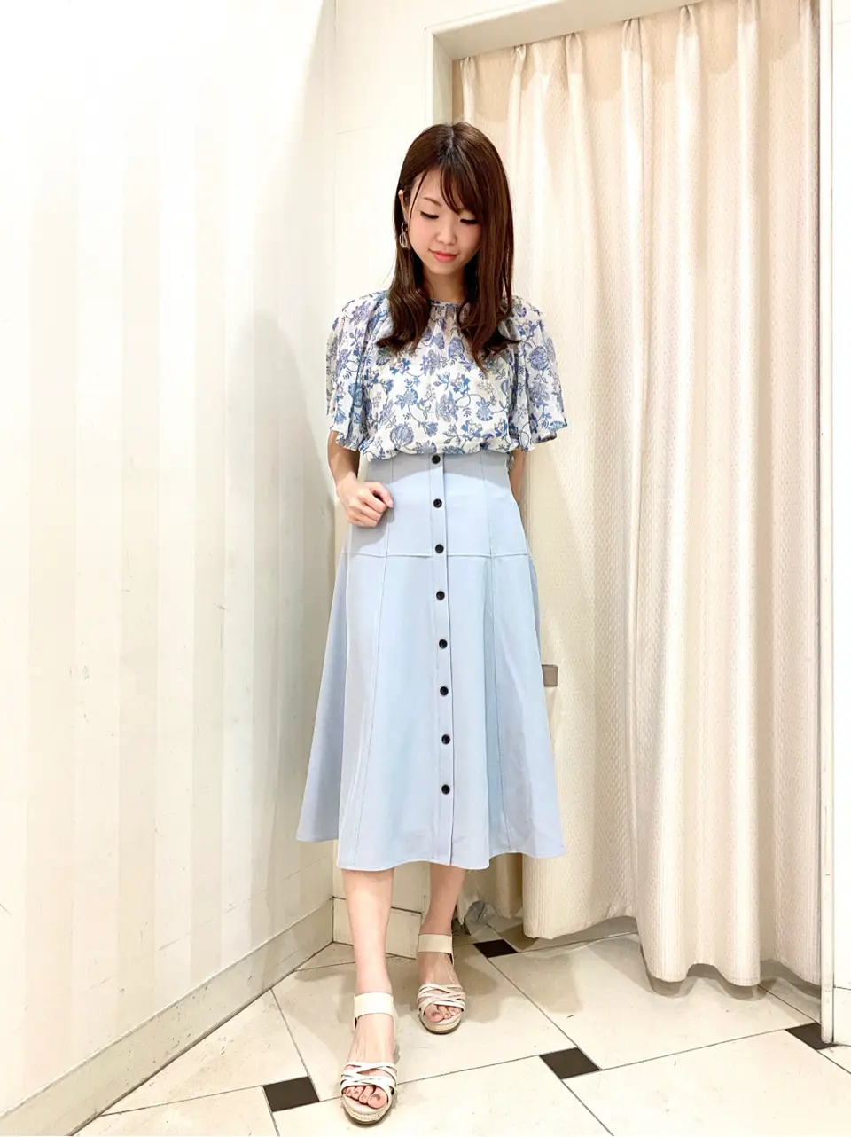 ANY SIS 金井 コーディネート画像