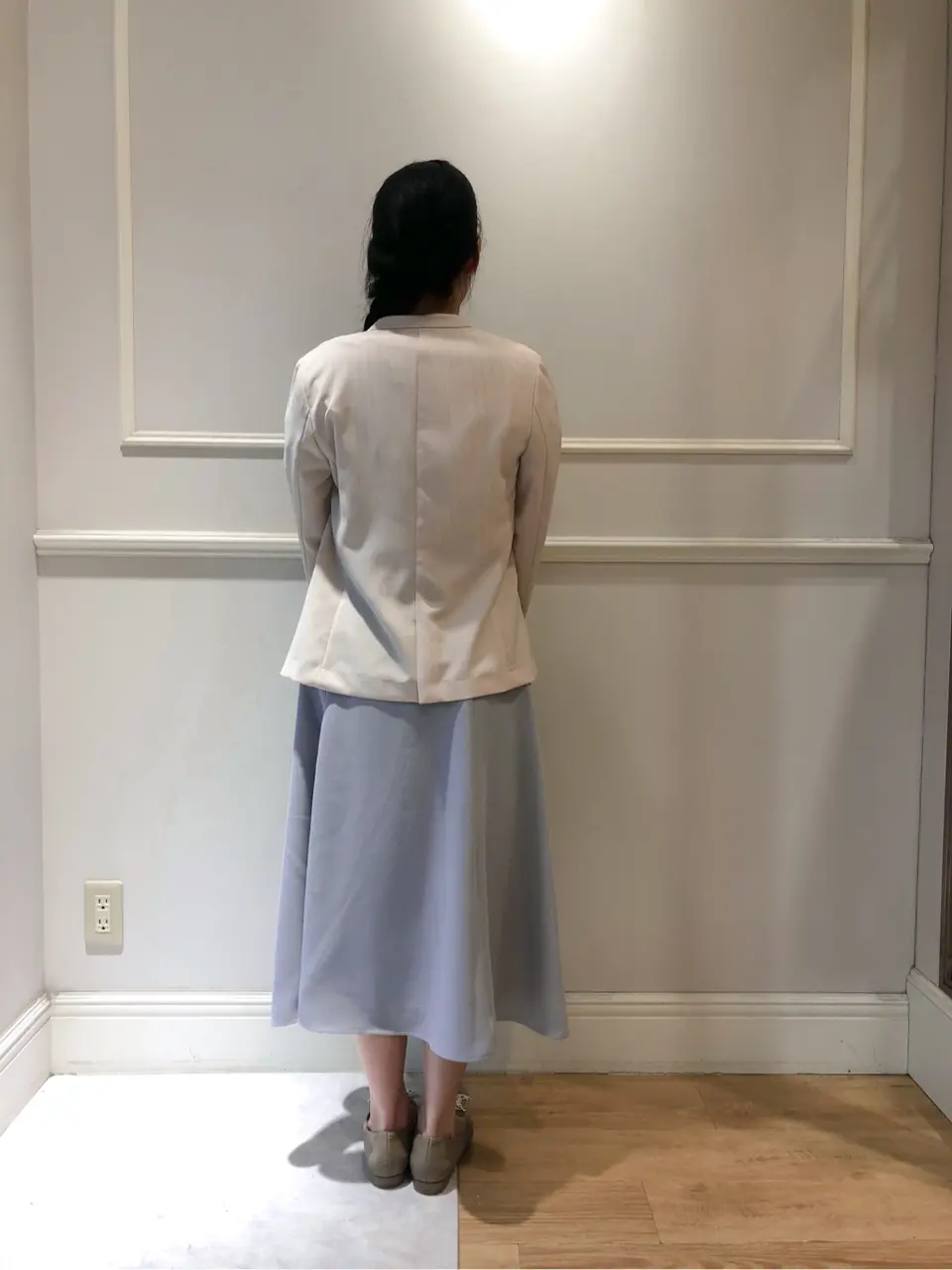 ANY SIS スタッフ コーディネート画像