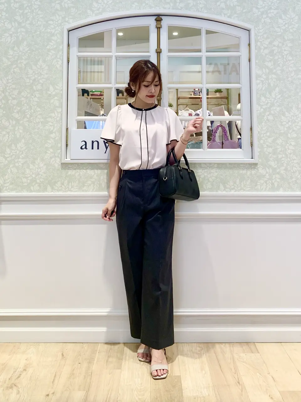 ANY SIS MIHO コーディネート画像