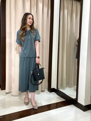 ANY SIS STAFF コーディネート画像