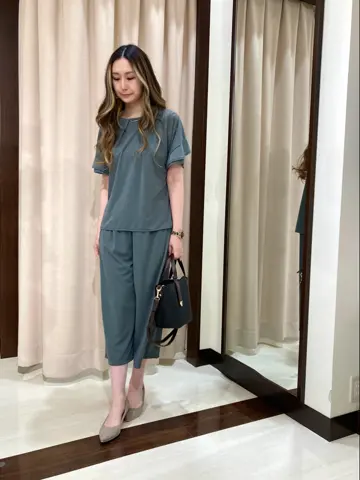 ANY SIS STAFF コーディネート画像