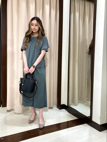 ANY SIS STAFF コーディネート画像