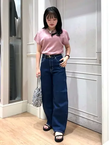 ANY SIS erika コーディネート画像